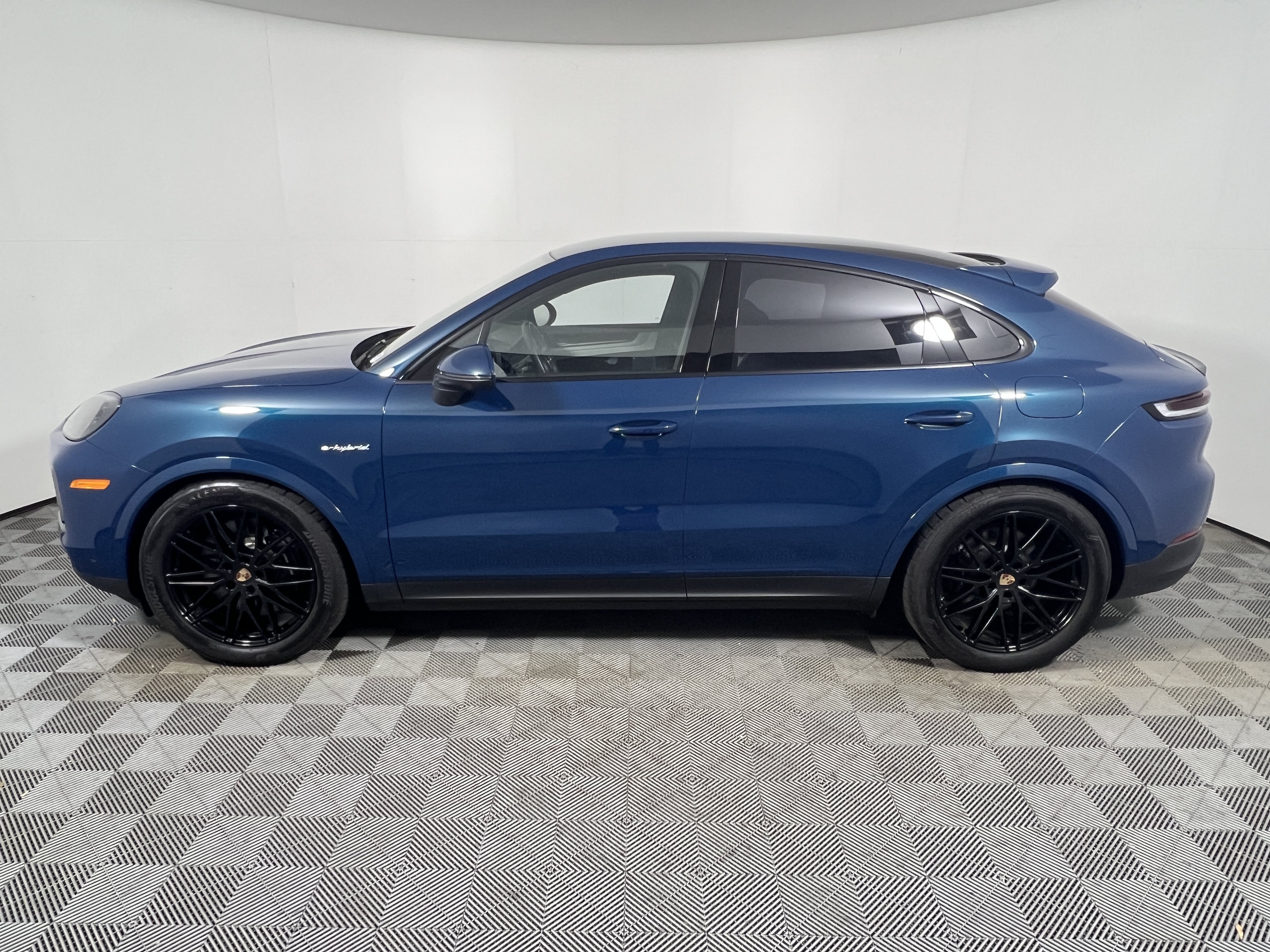 Certified 2026 Porsche Cayenne E-Hybrid Coupe SUV