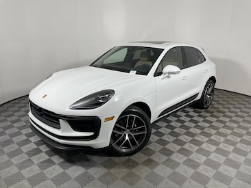 2025 Porsche Macan SUV