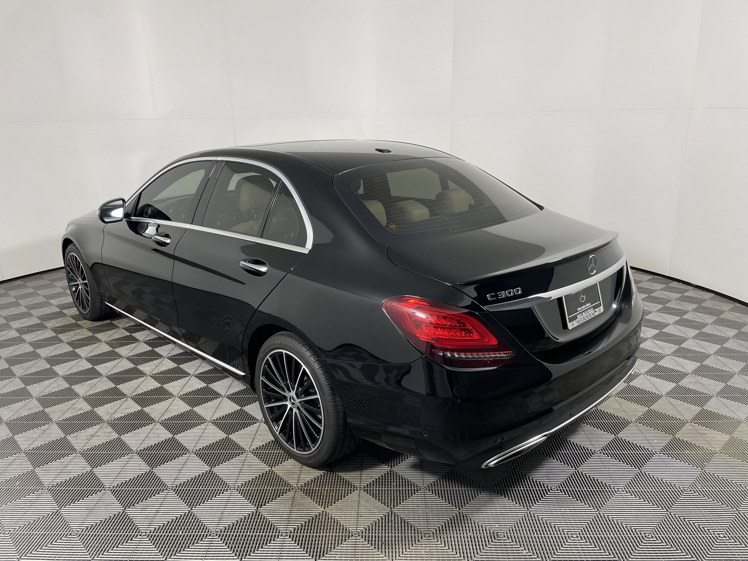 2020 Mercedes Benz C 300 Sedan photo 3