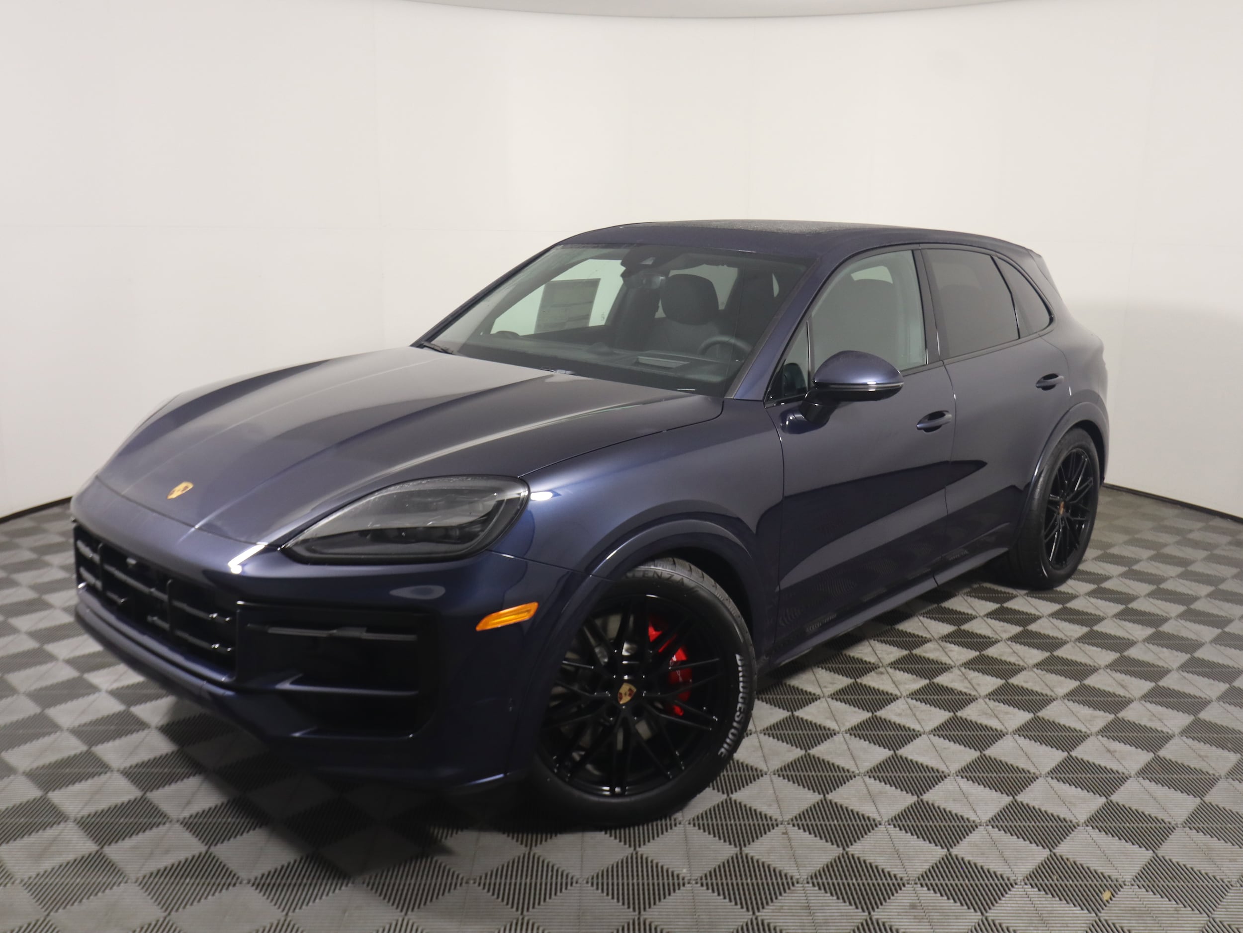 2026 Porsche Cayenne GTS