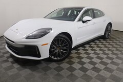 2026 Porsche Panamera 4