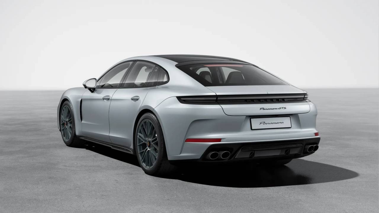 2026 Porsche Panamera GTS photo 3