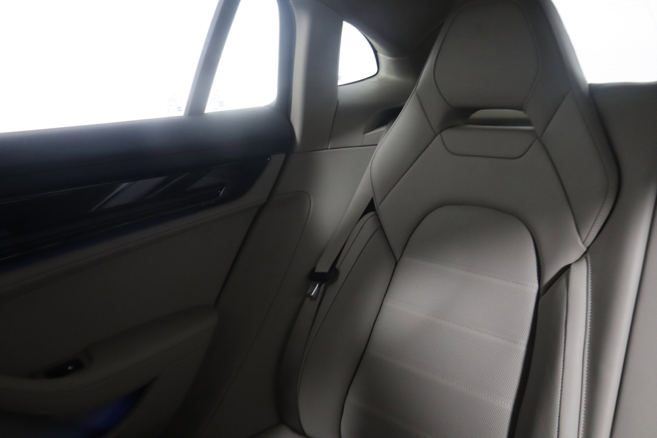 2026 Porsche Panamera Base - Photo 15