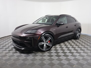 2024 Porsche Macan Electric Turbo