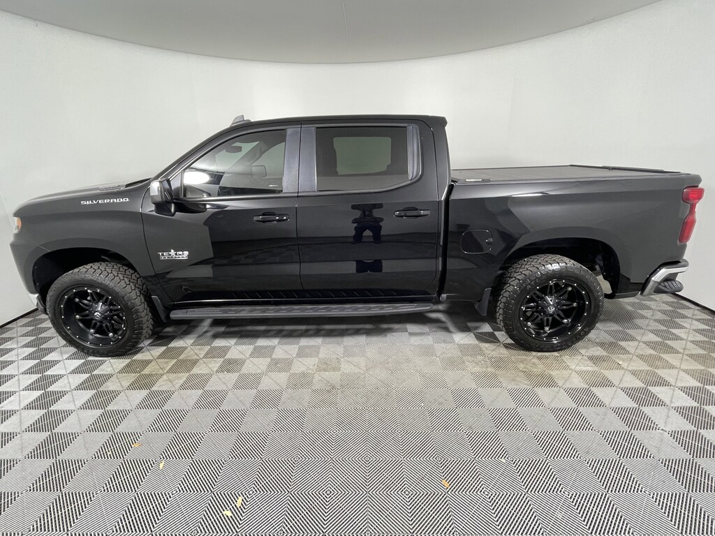 Used 2021 Chevrolet Silverado 1500 2WD Crew Cab 147 LT Truck Crew Cab