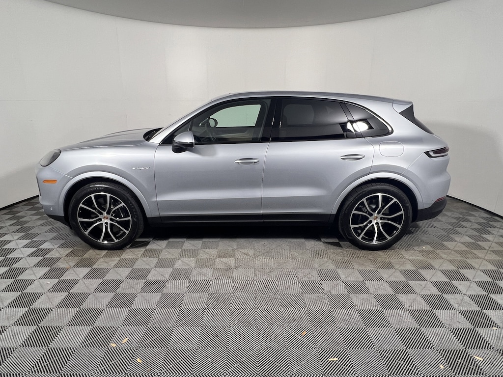 Certified 2026 Porsche Cayenne E-Hybrid SUV