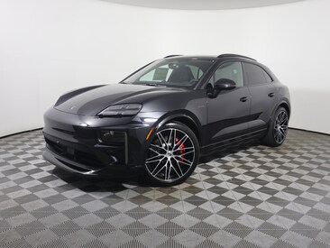 2025 Porsche Macan Electric Turbo