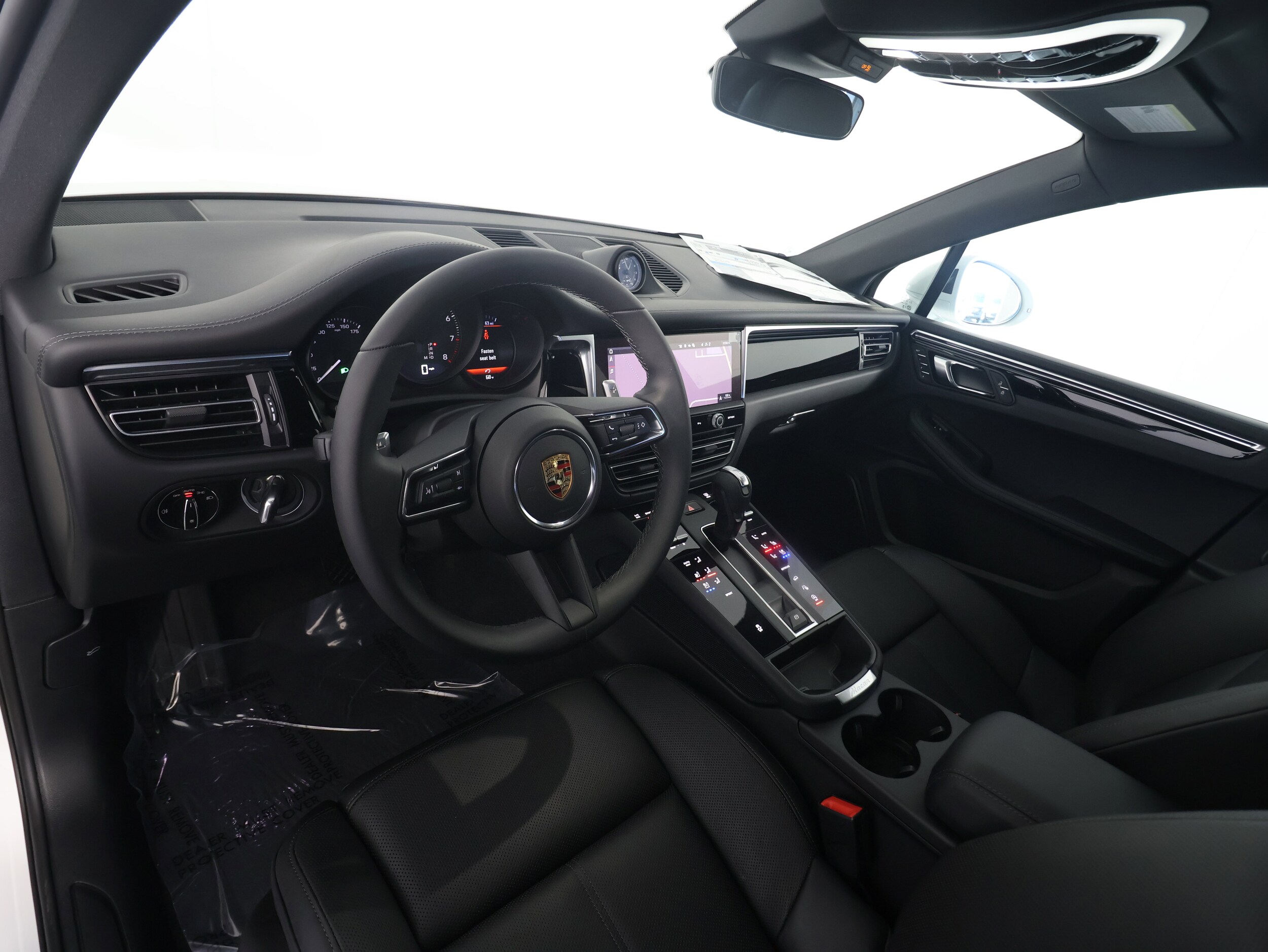 2024 Porsche Macan photo 4