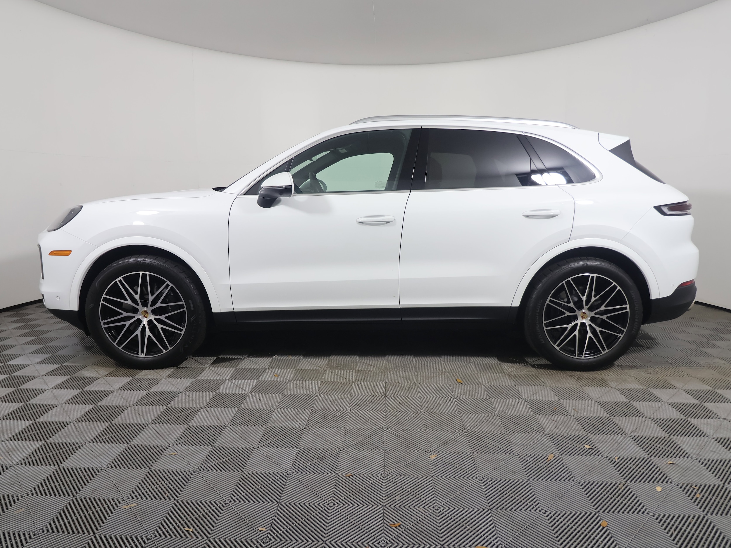 Certified 2025 Porsche Cayenne Base with VIN WP1AA2AY9SDA00641 for sale in Melbourne, FL