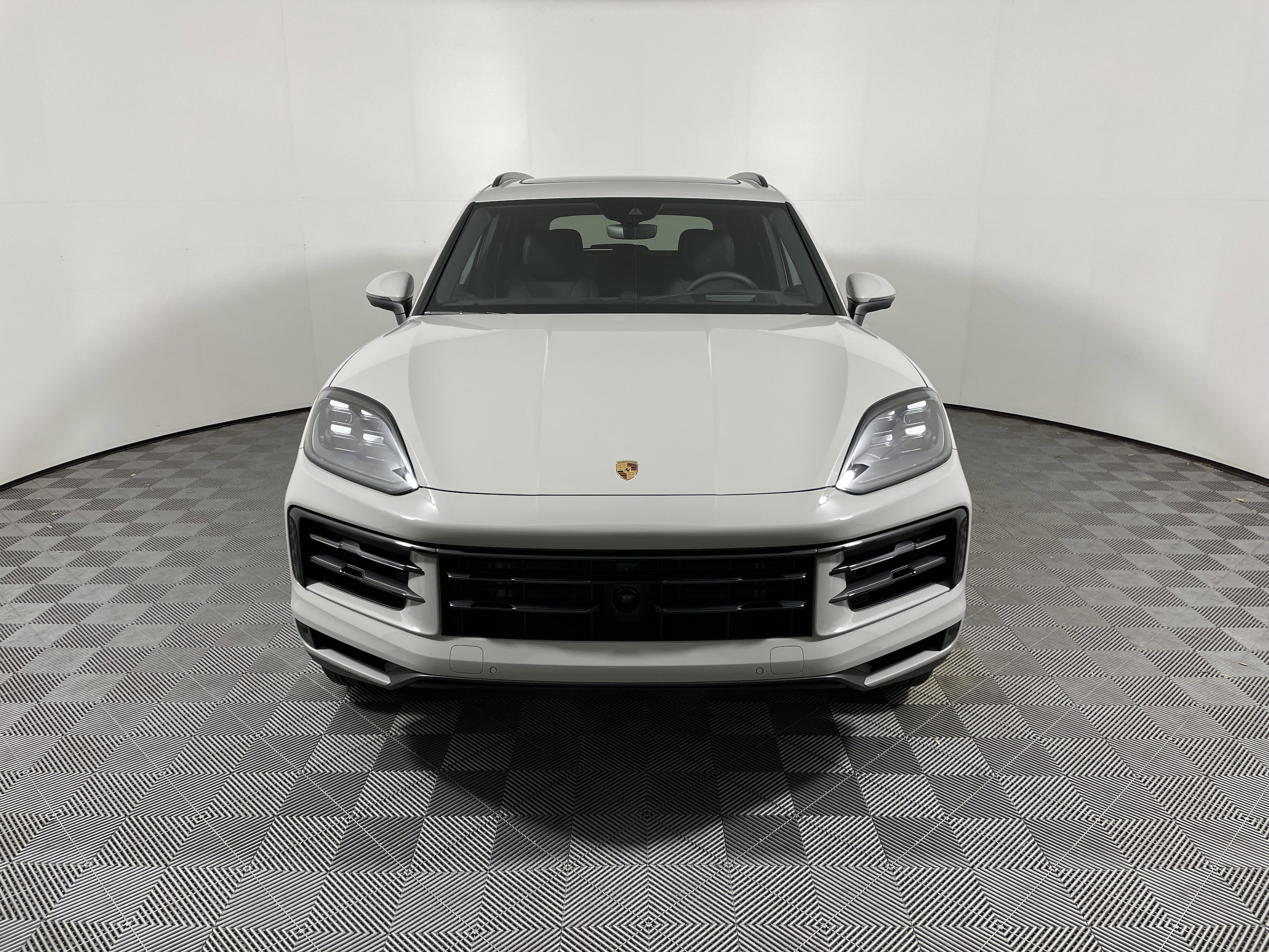 2026 Porsche Cayenne E-Hybrid - Photo 10