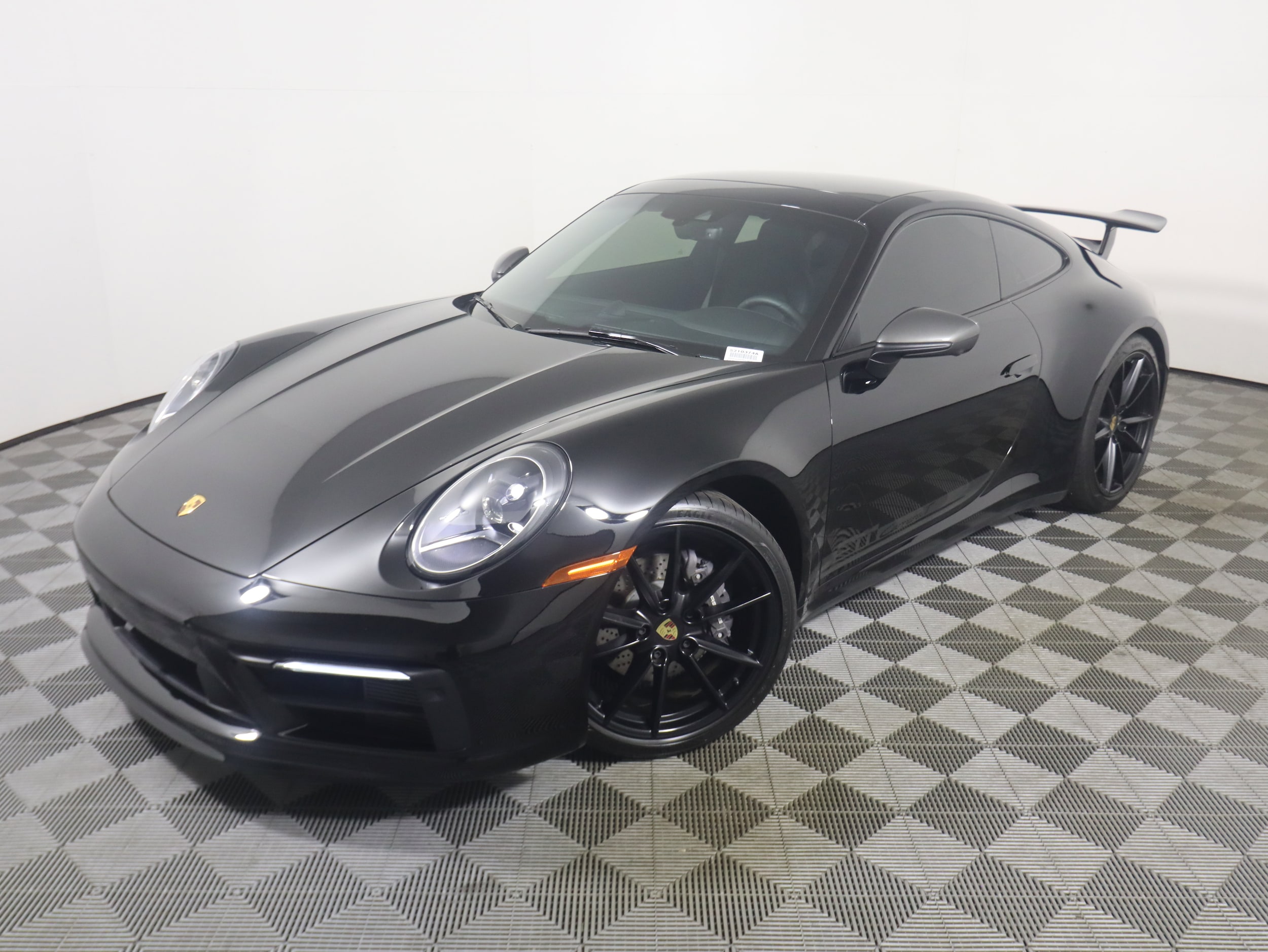 2024 Porsche 911 T's photo