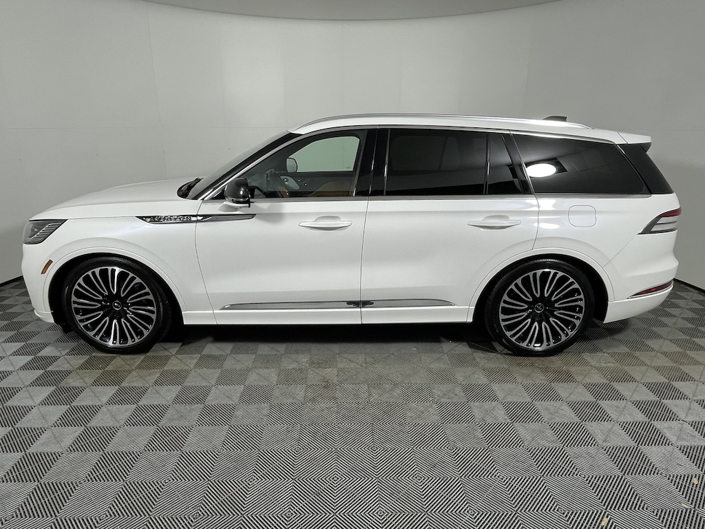 Used 2025 Lincoln Aviator Black Label SUV