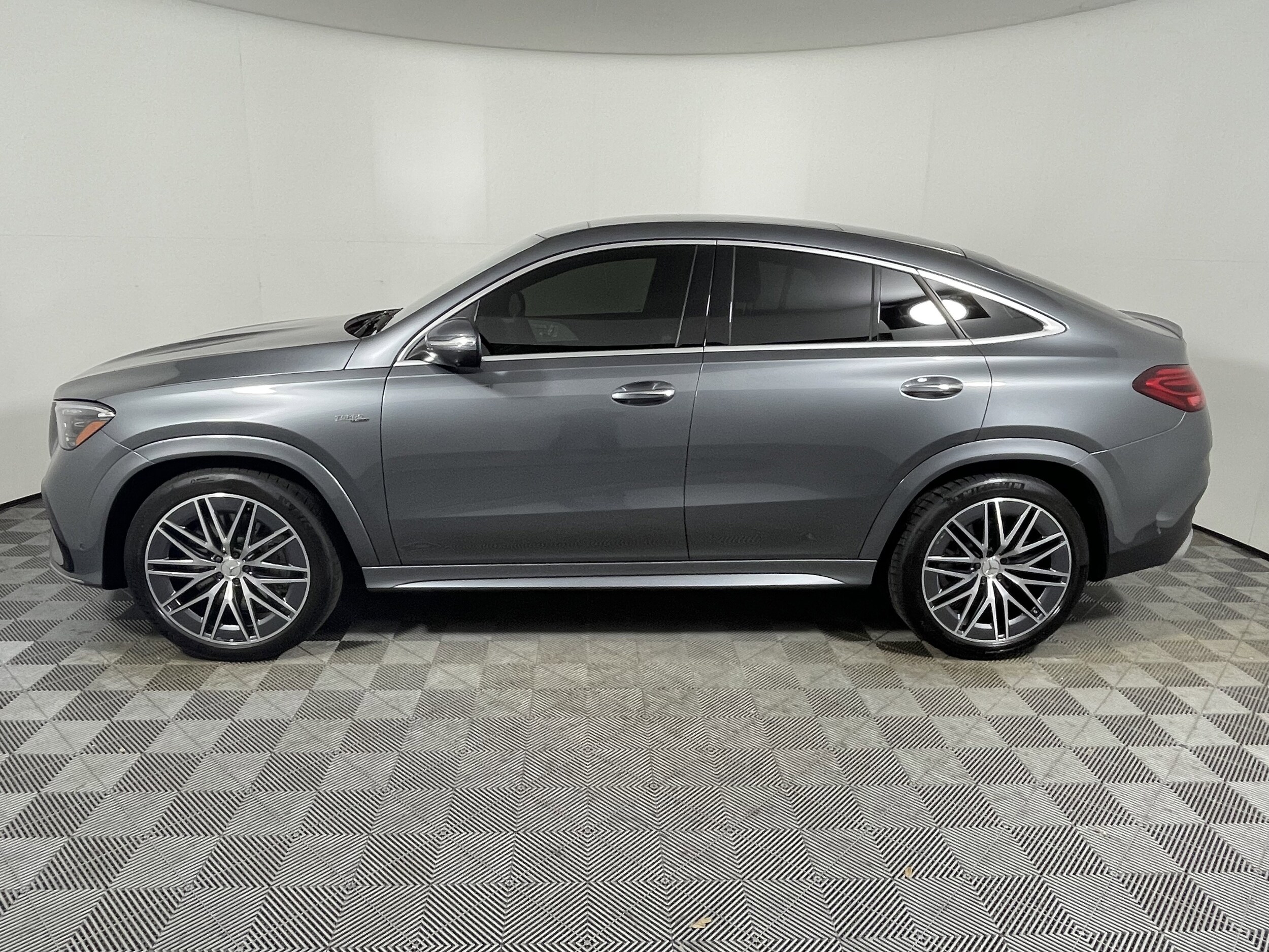 2025 Mercedes Benz GLE AMG 53 Coupe photo 2