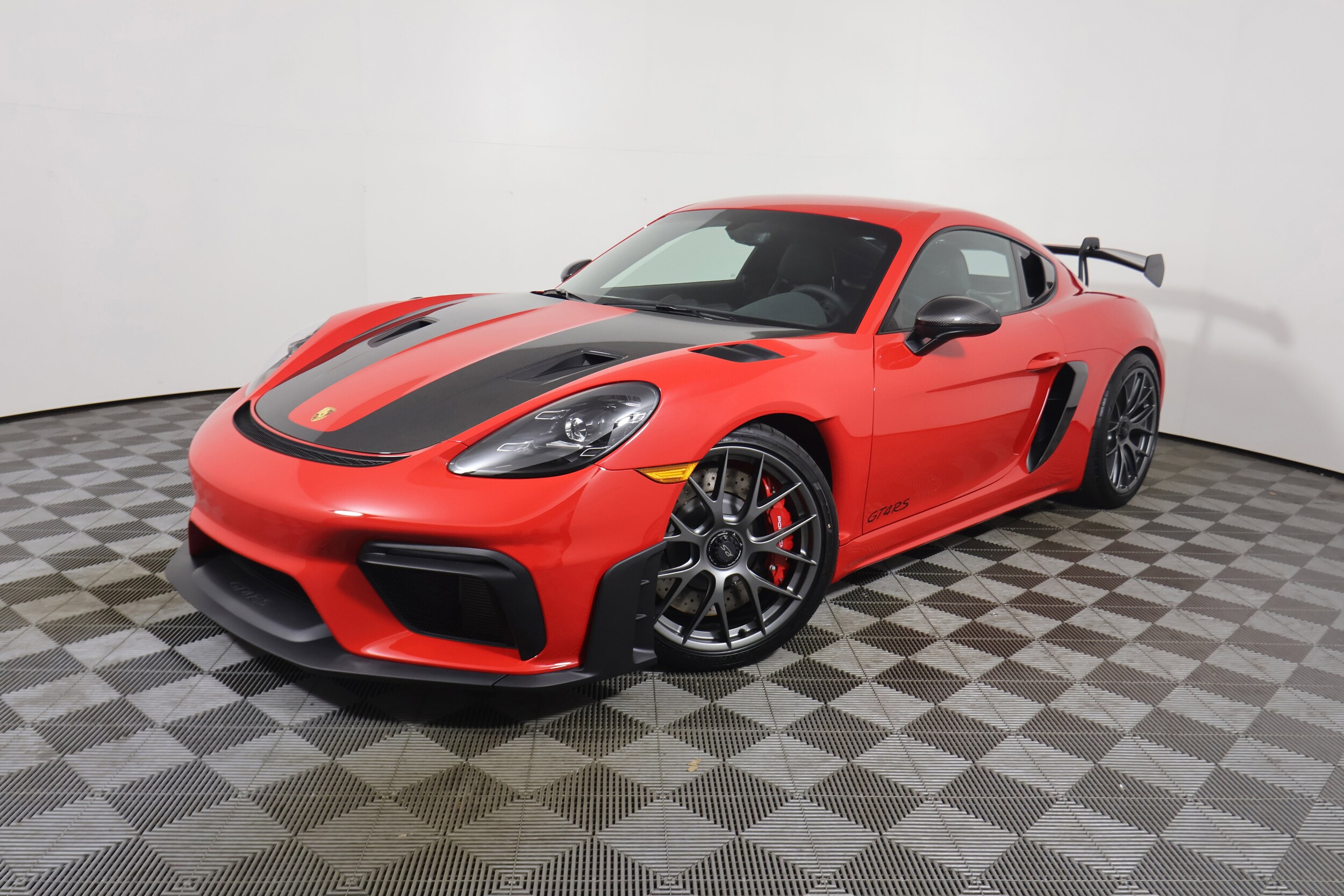 2025 Porsche 718 Cayman GT4 RS