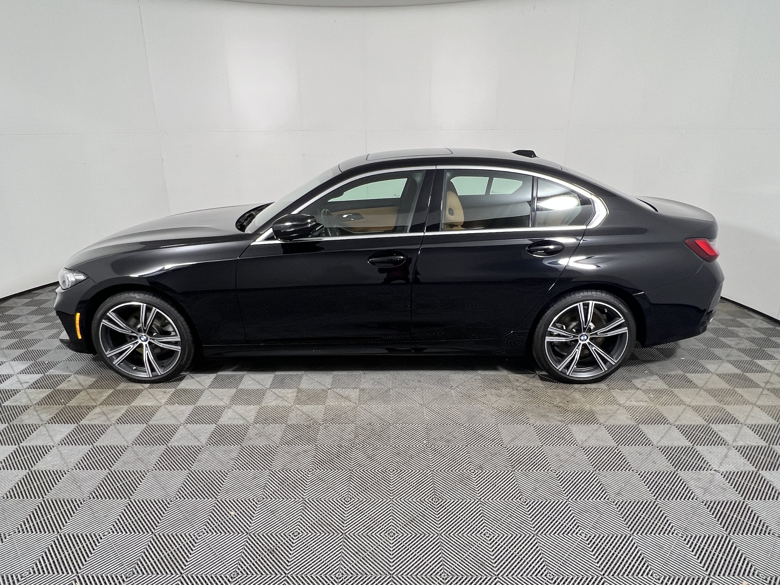 3MW89FF0XR8E82947