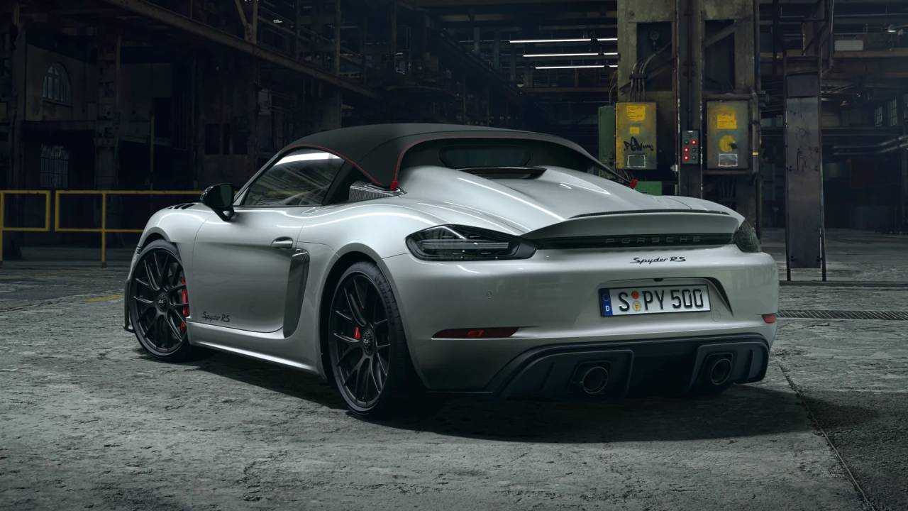 2025 Porsche Boxster Spyder photo 3