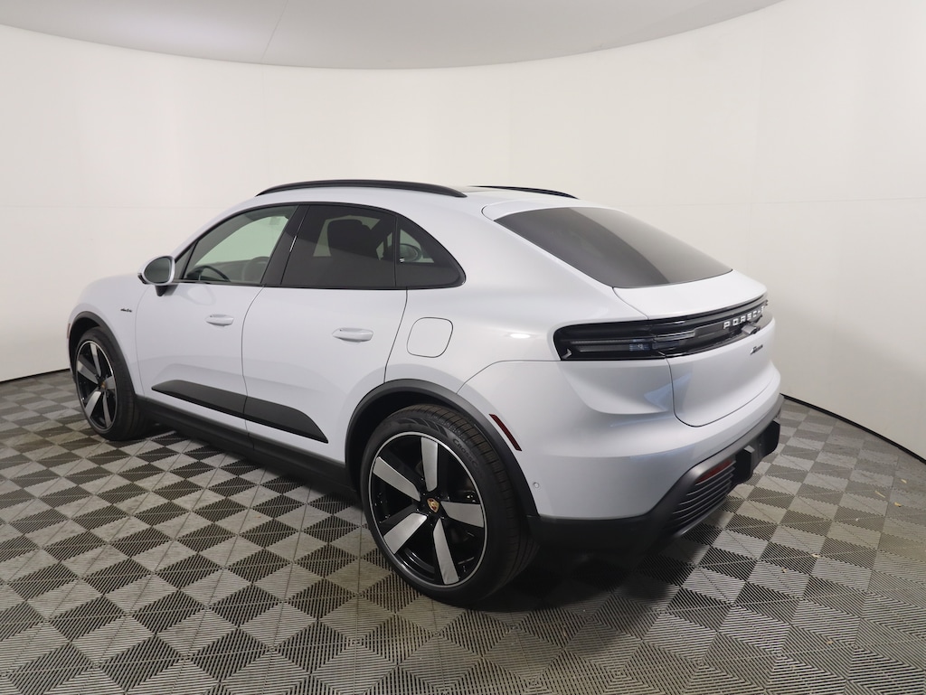 New 2026 Porsche Macan Electric Electric RWD