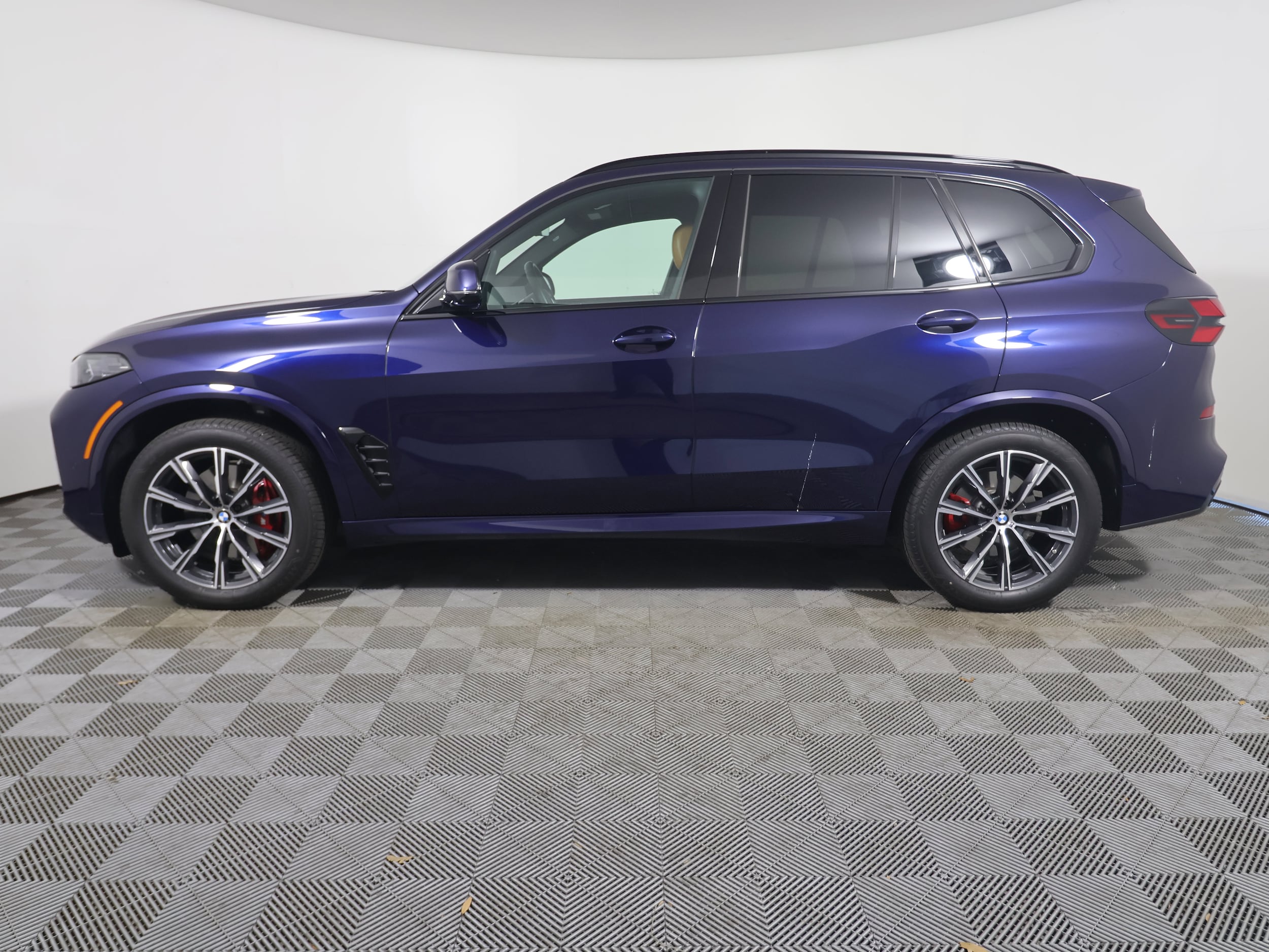 Used 2025 BMW X5 40i with VIN 5UX23EU05S9Y24645 for sale in Melbourne, FL