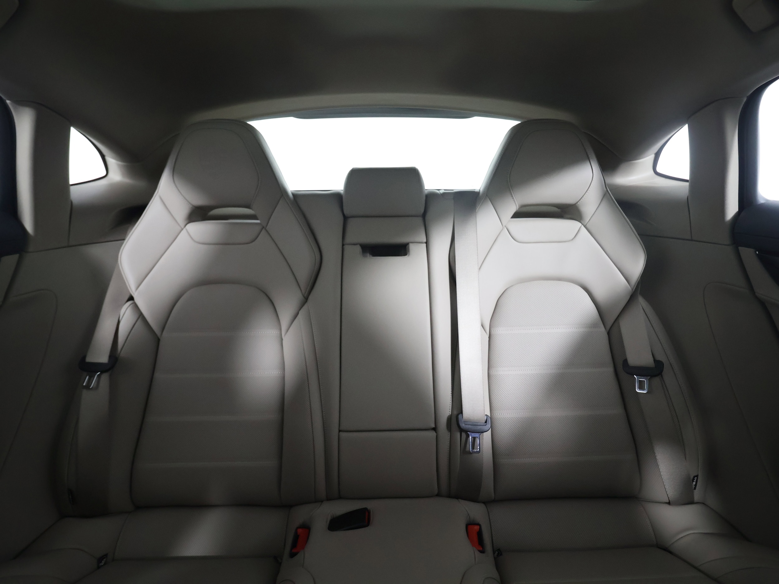 2025 Porsche Panamera Base - Photo 16