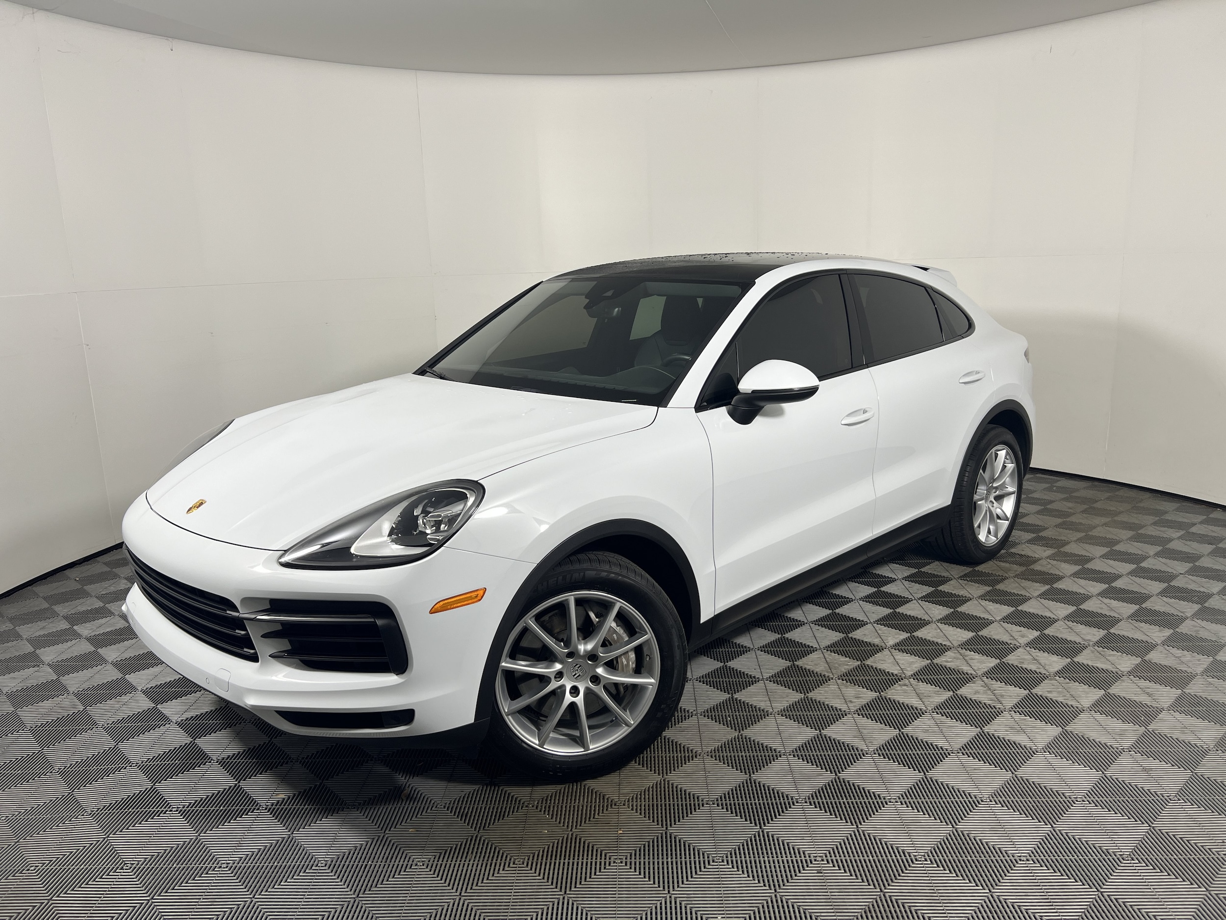 2023 Porsche Cayenne Coupe