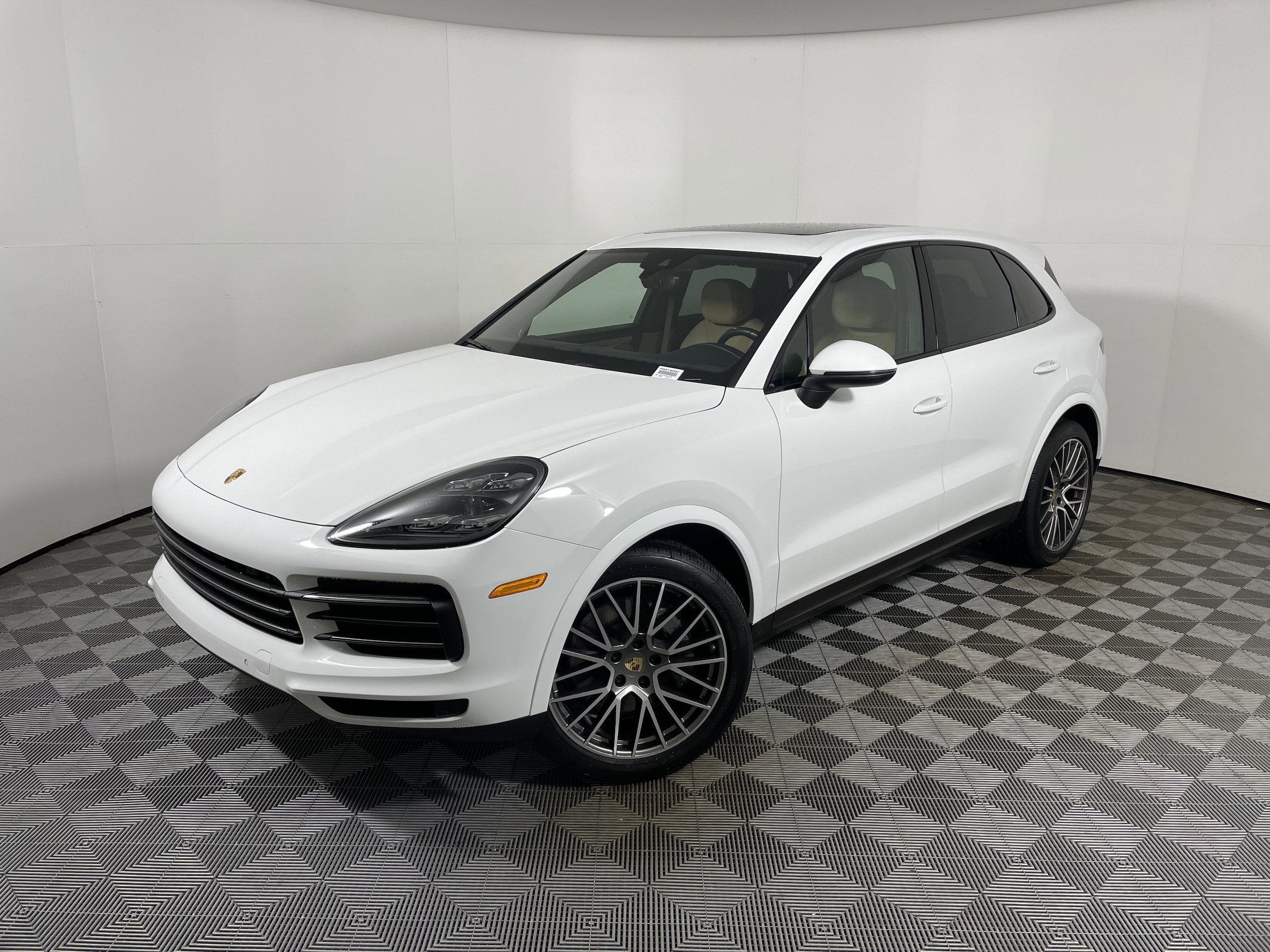 2023 Porsche Cayenne S