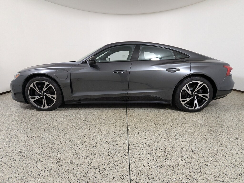 Used 2022 Audi e-tron GT Prestige quattro Sedan
