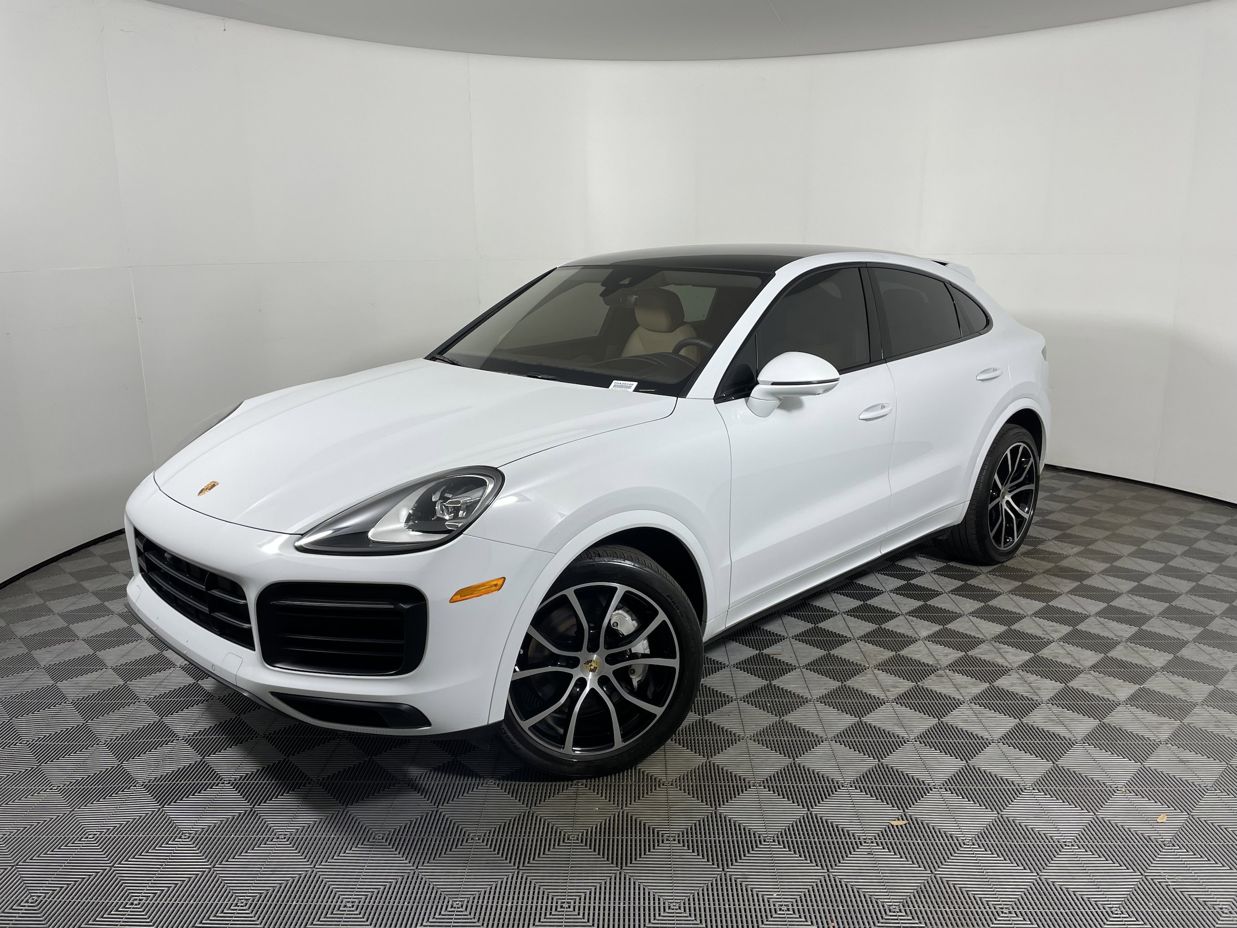 2023 Porsche Cayenne Coup Platinum Edition