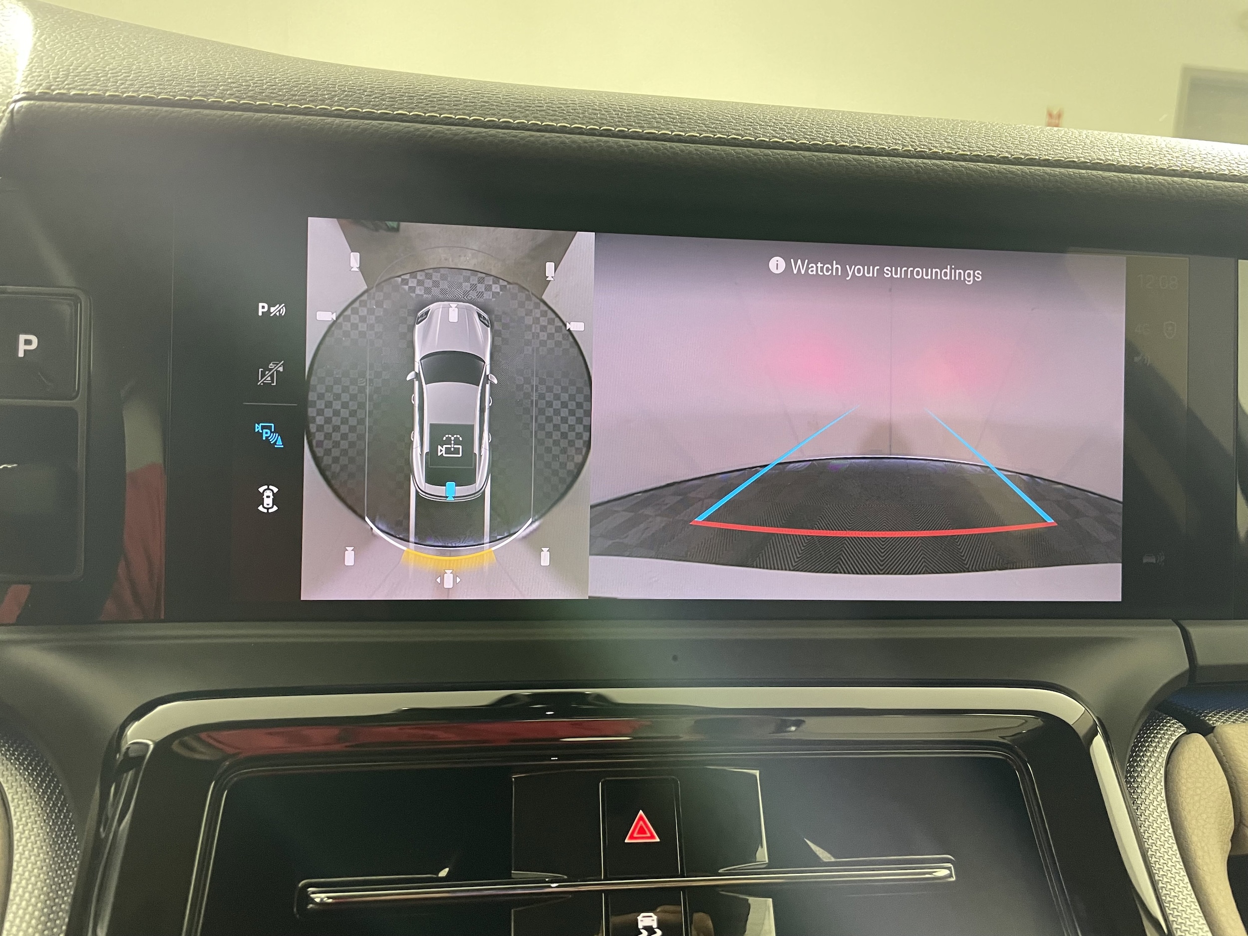 2026 Porsche Panamera Base - Photo 24