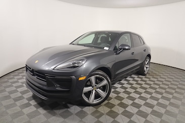 2025 Porsche Macan SUV