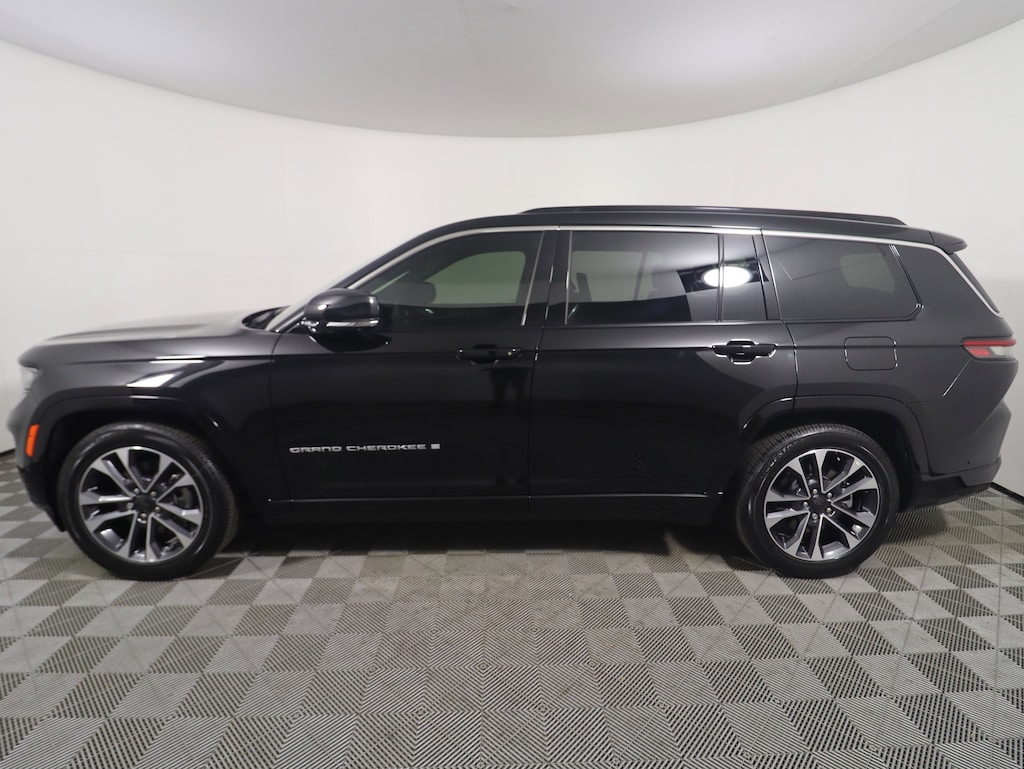 Used 2025 Jeep Grand Cherokee L Overland 4x4 SUV