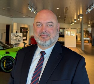 Staff member David Hicks from ID_723cb8c8db3d