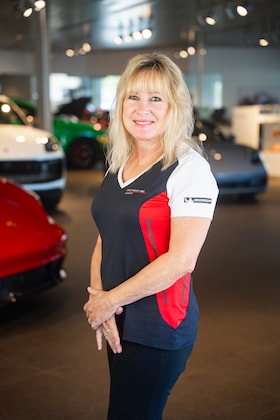 Staff member Laureen Rogers from ID_a925a19d199c