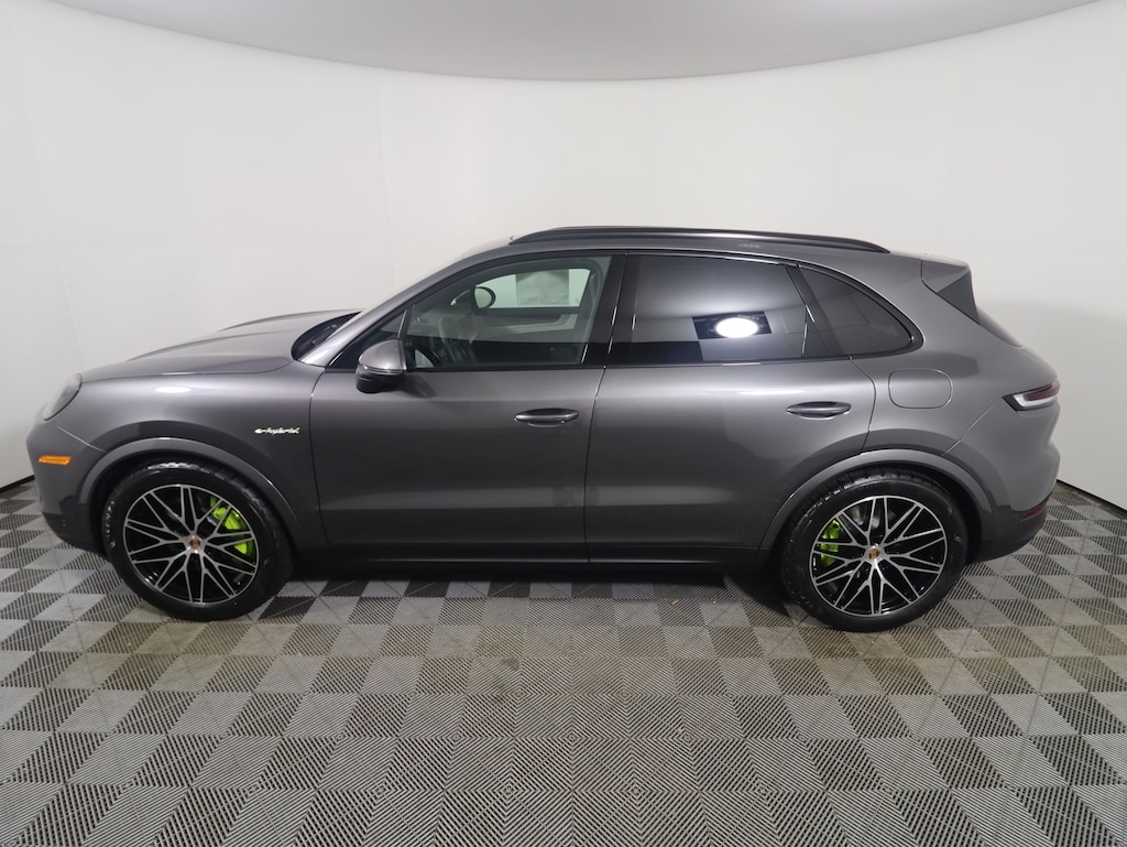 New 2026 Porsche Cayenne E-Hybrid S SUV