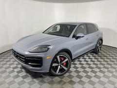 2026 Porsche Cayenne GTS