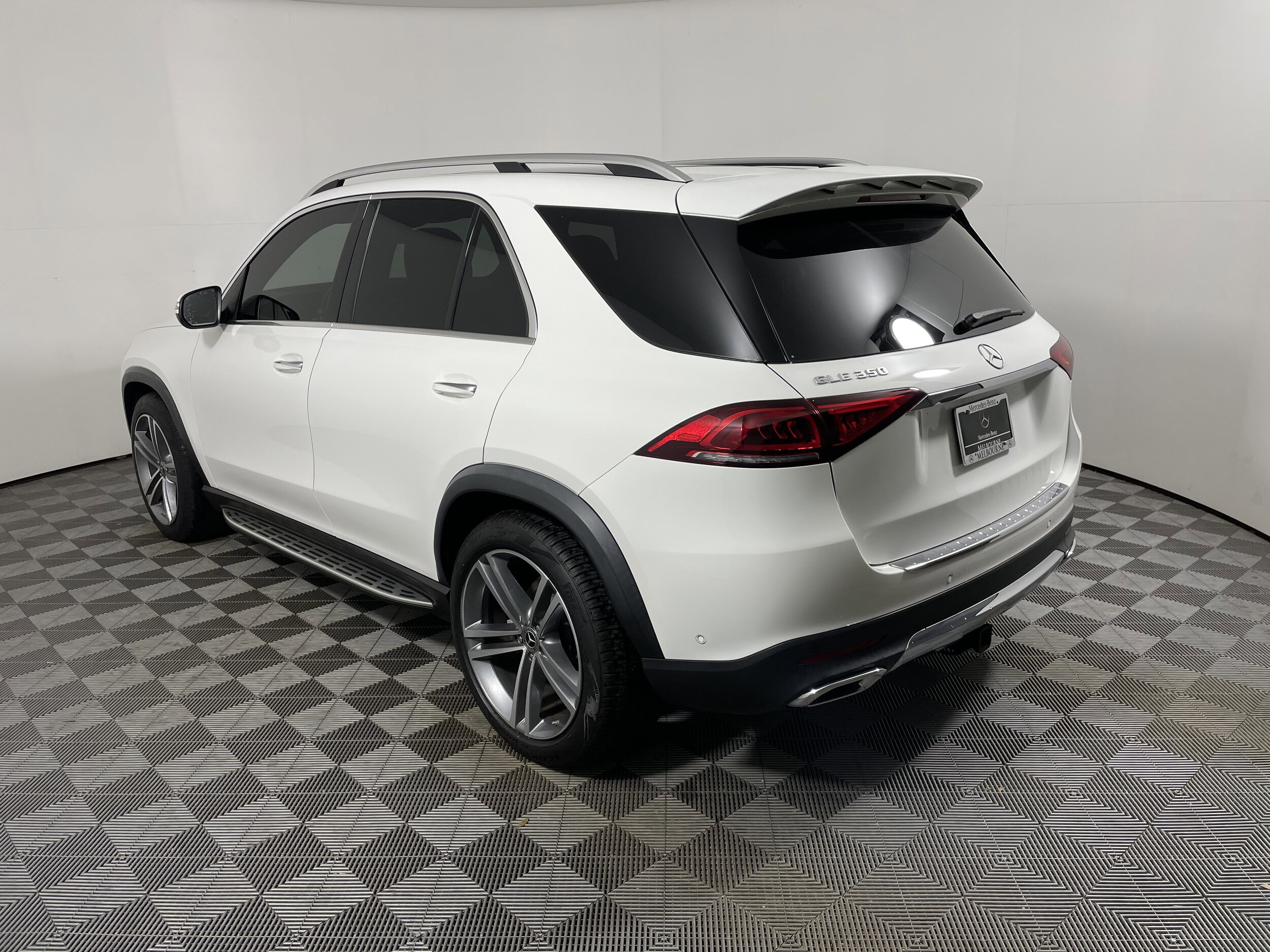2022 Mercedes Benz GLE 350 photo 3