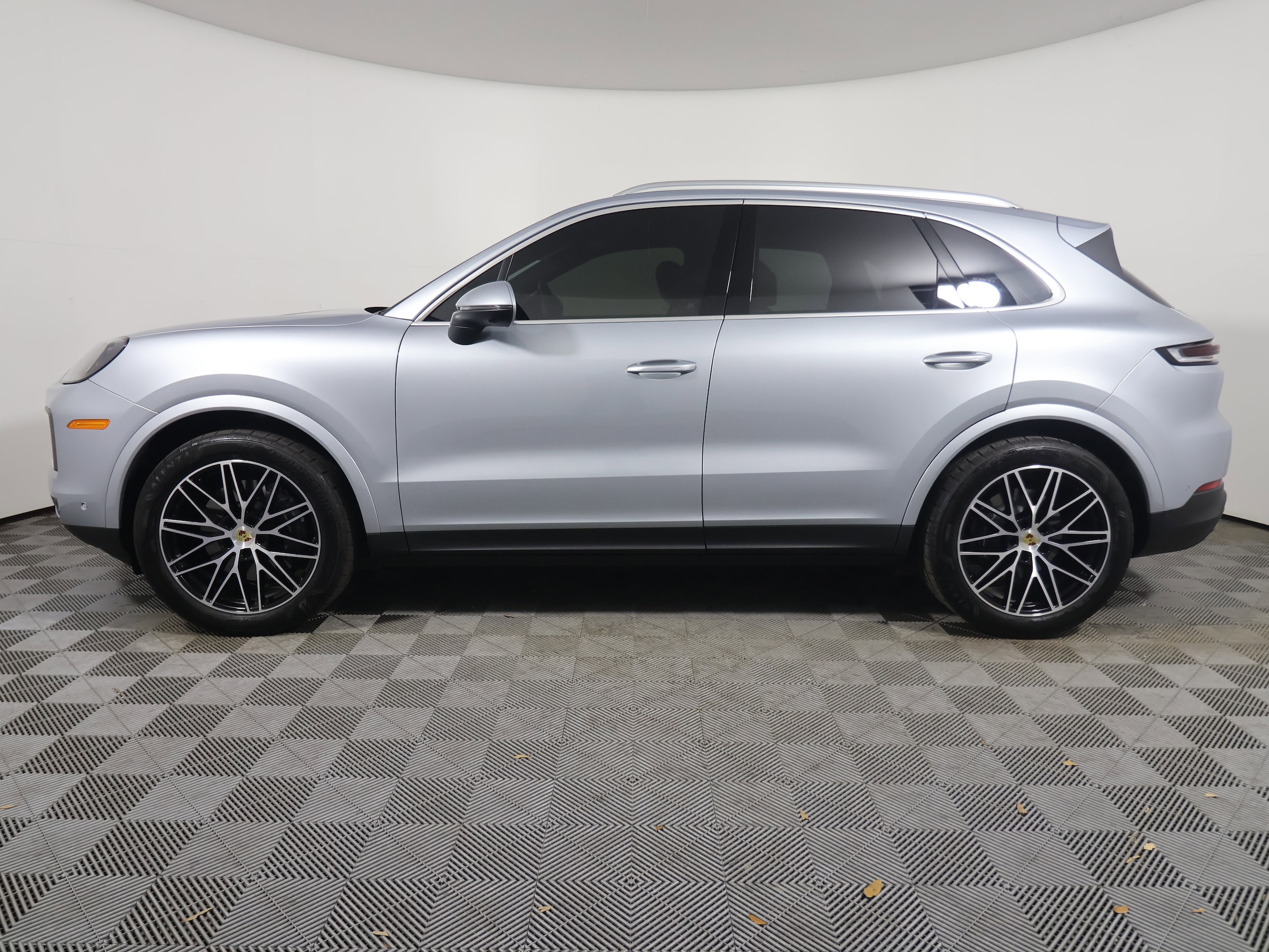 Certified 2024 Porsche Cayenne Base with VIN WP1AA2AY9RDA11665 for sale in Melbourne, FL