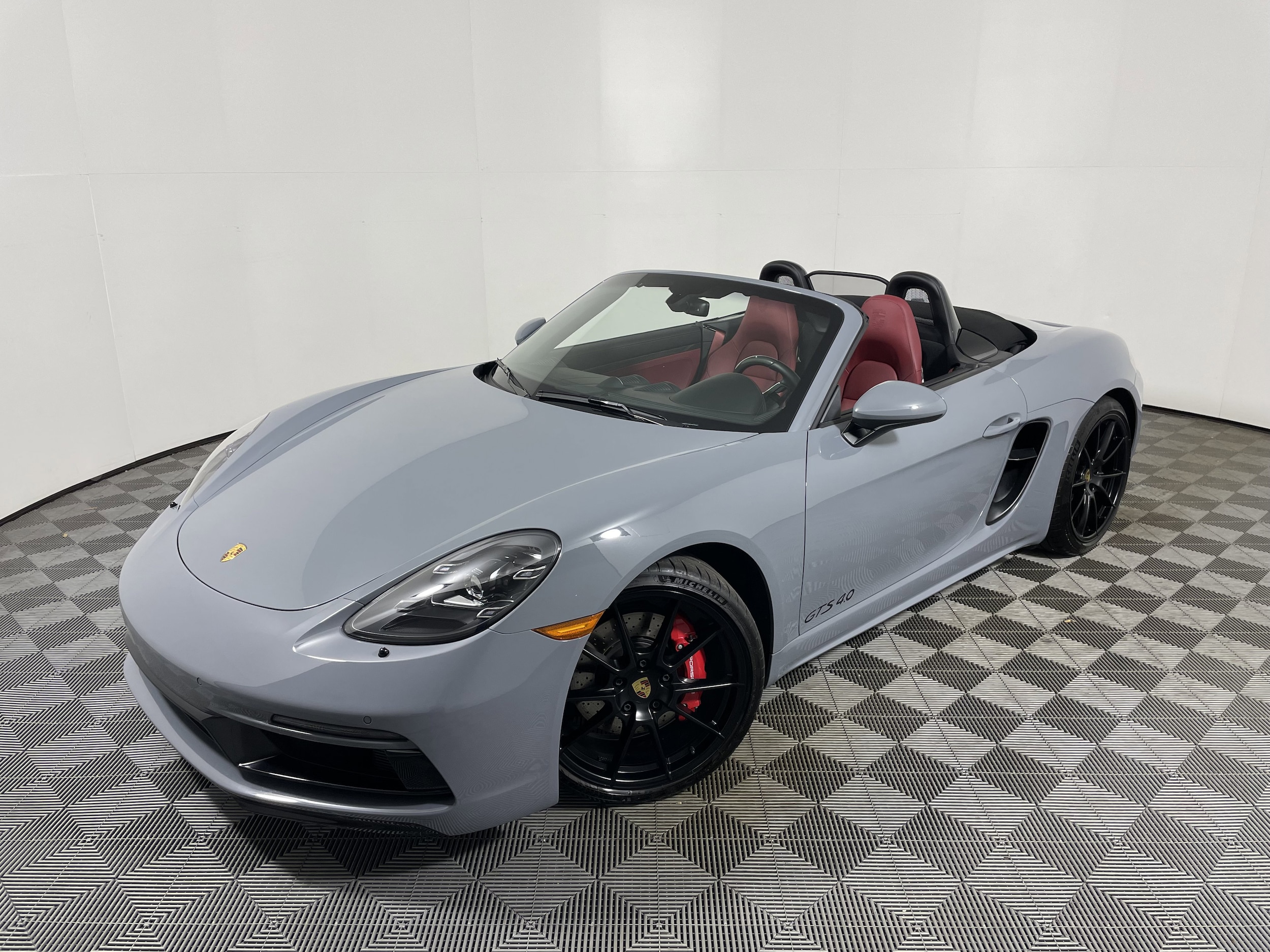 2025 Porsche 718 GTS's photo