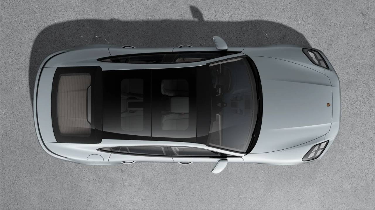 2026 Porsche Panamera 4 photo 4