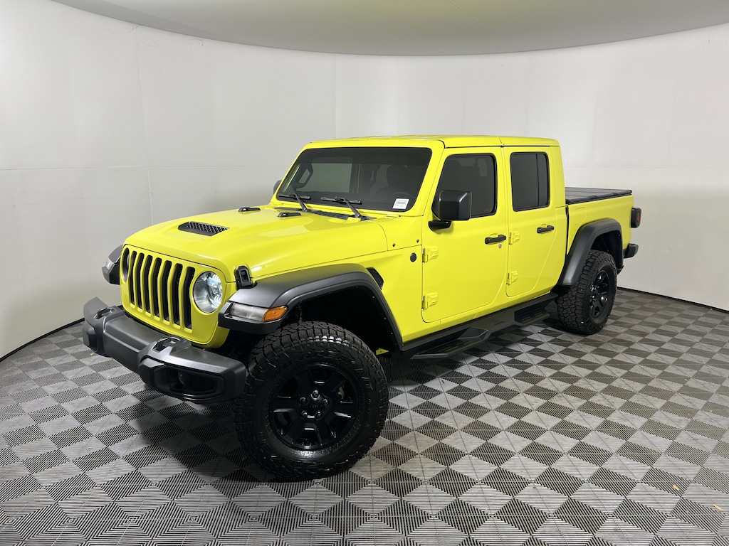 Used 2023 Jeep Gladiator Mojave 4x4 Truck Crew Cab