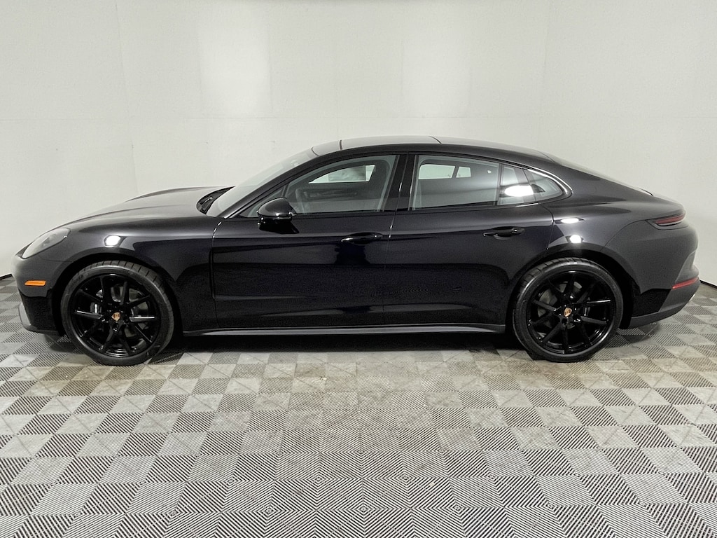 New 2026 Porsche Panamera Hatchback