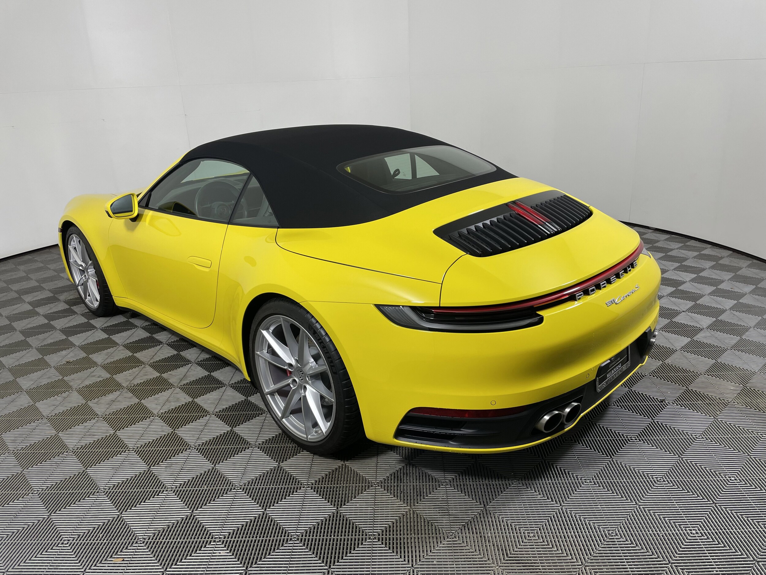 2021 Porsche 911 S photo 3