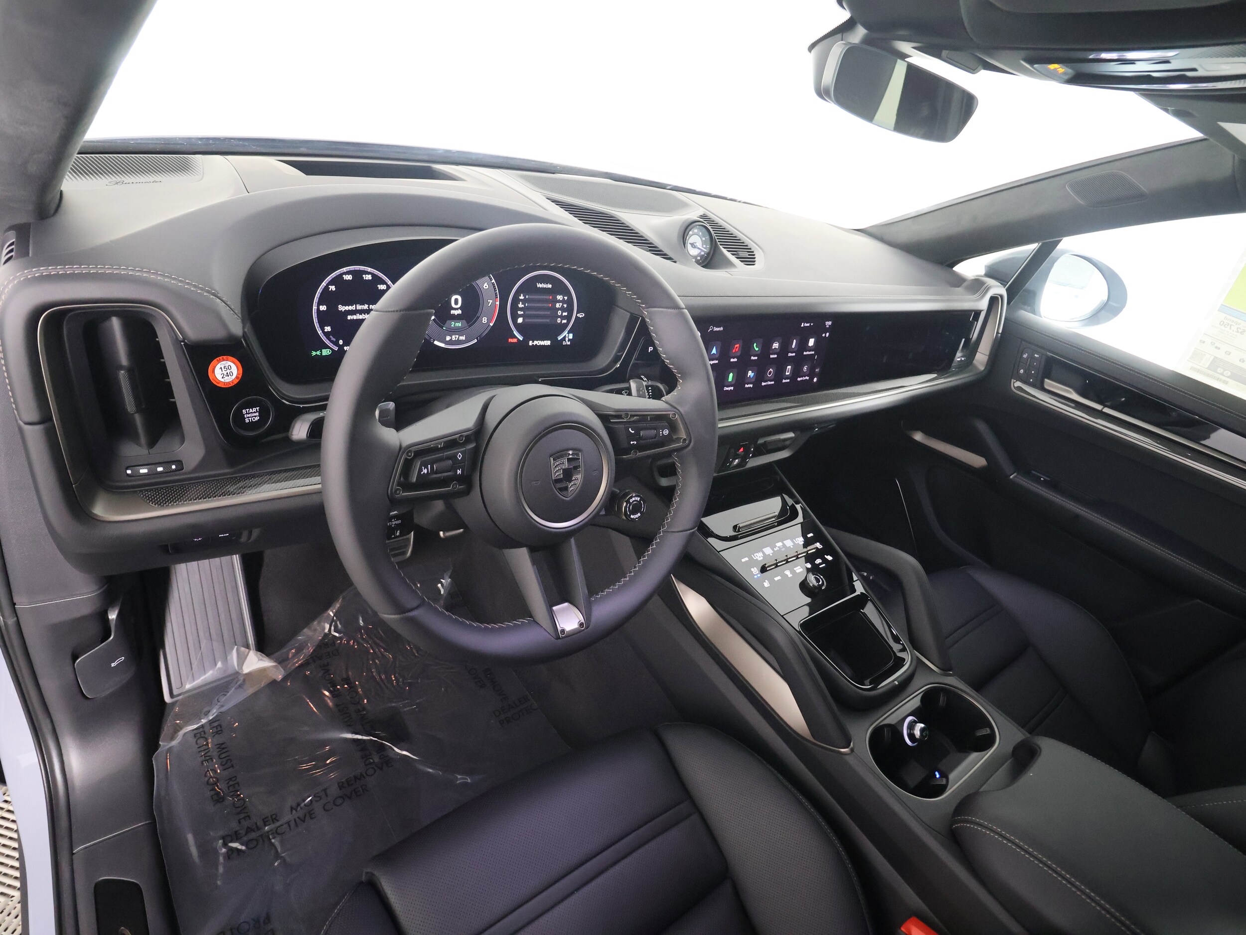 2025 Porsche Cayenne E-Hybrid Coupe Turbo photo 4