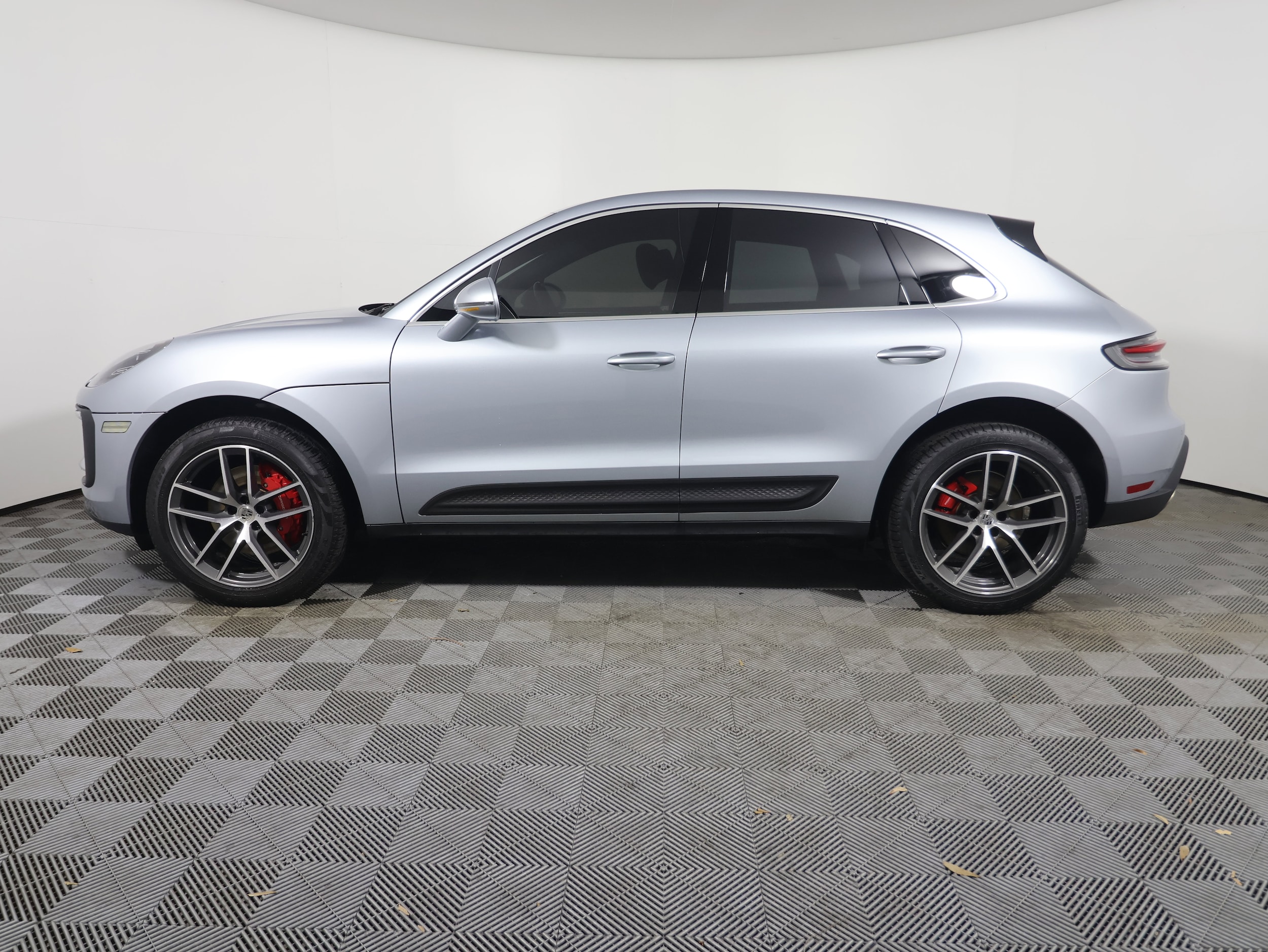 Certified 2022 Porsche Macan S with VIN WP1AG2A56NLB24543 for sale in Melbourne, FL