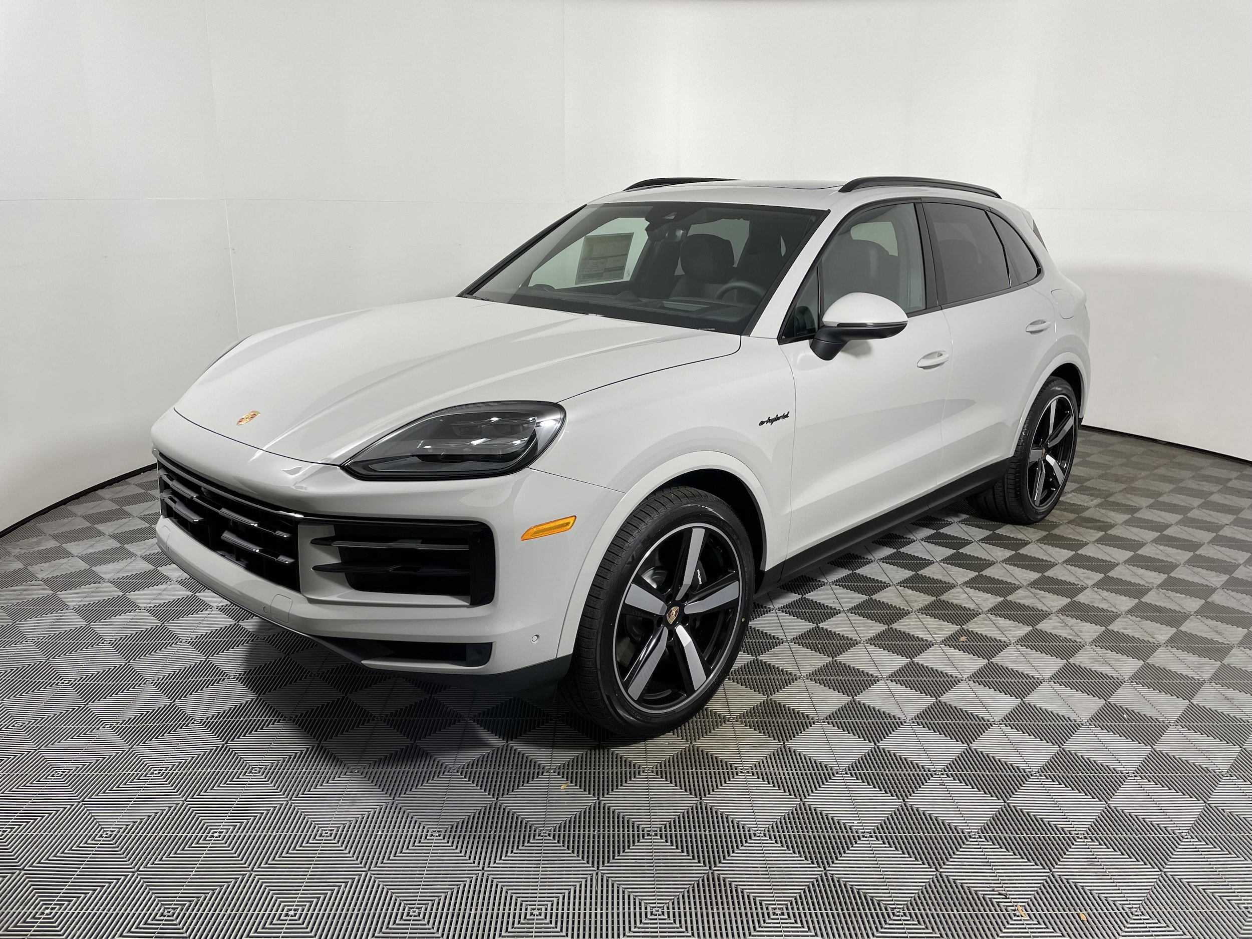 2026 Porsche Cayenne E-Hybrid - Photo 11
