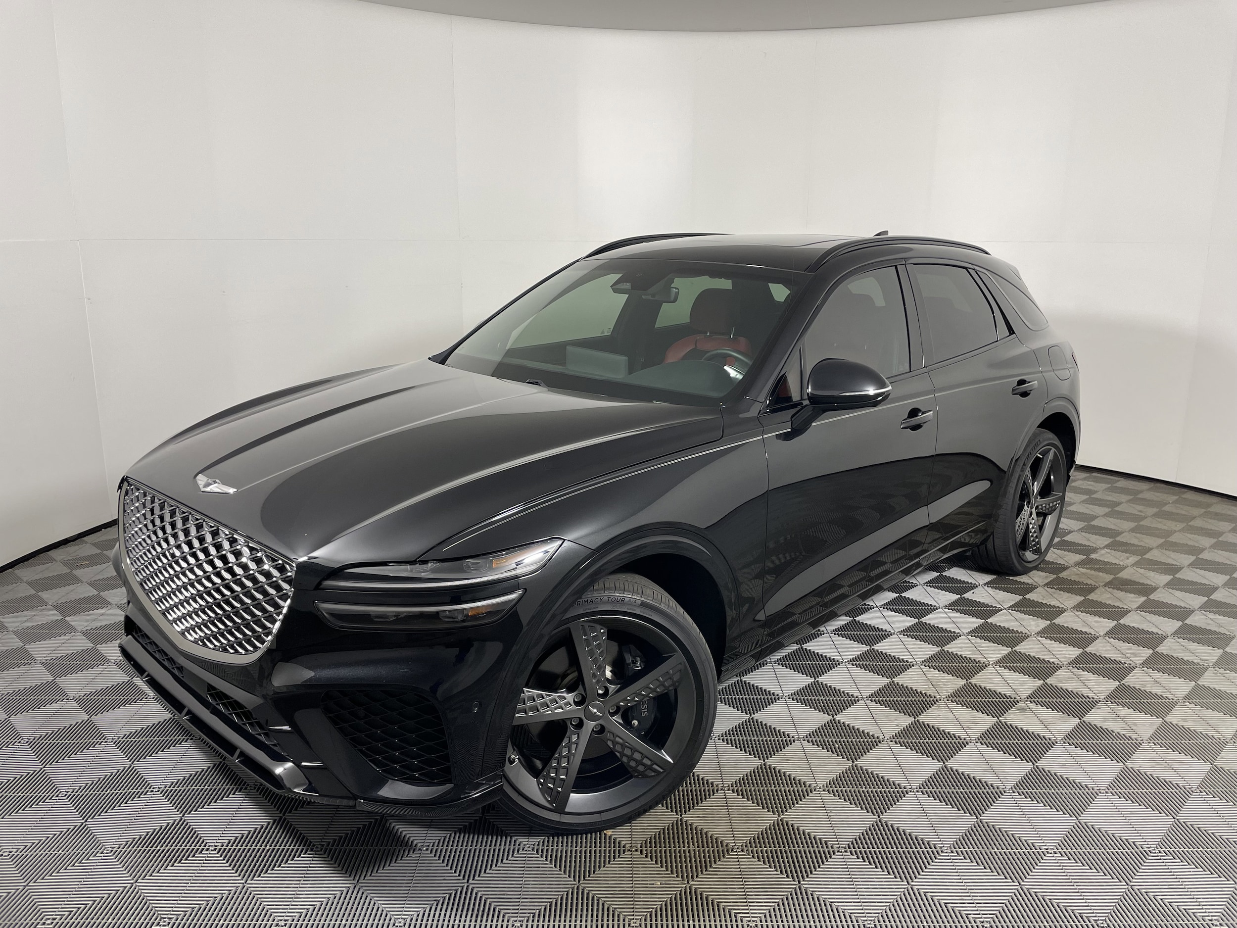 2023 GENESIS GV70 Standard