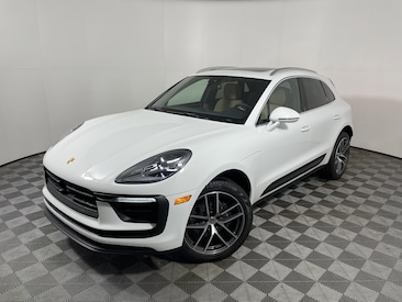 2025 Porsche Macan SUV