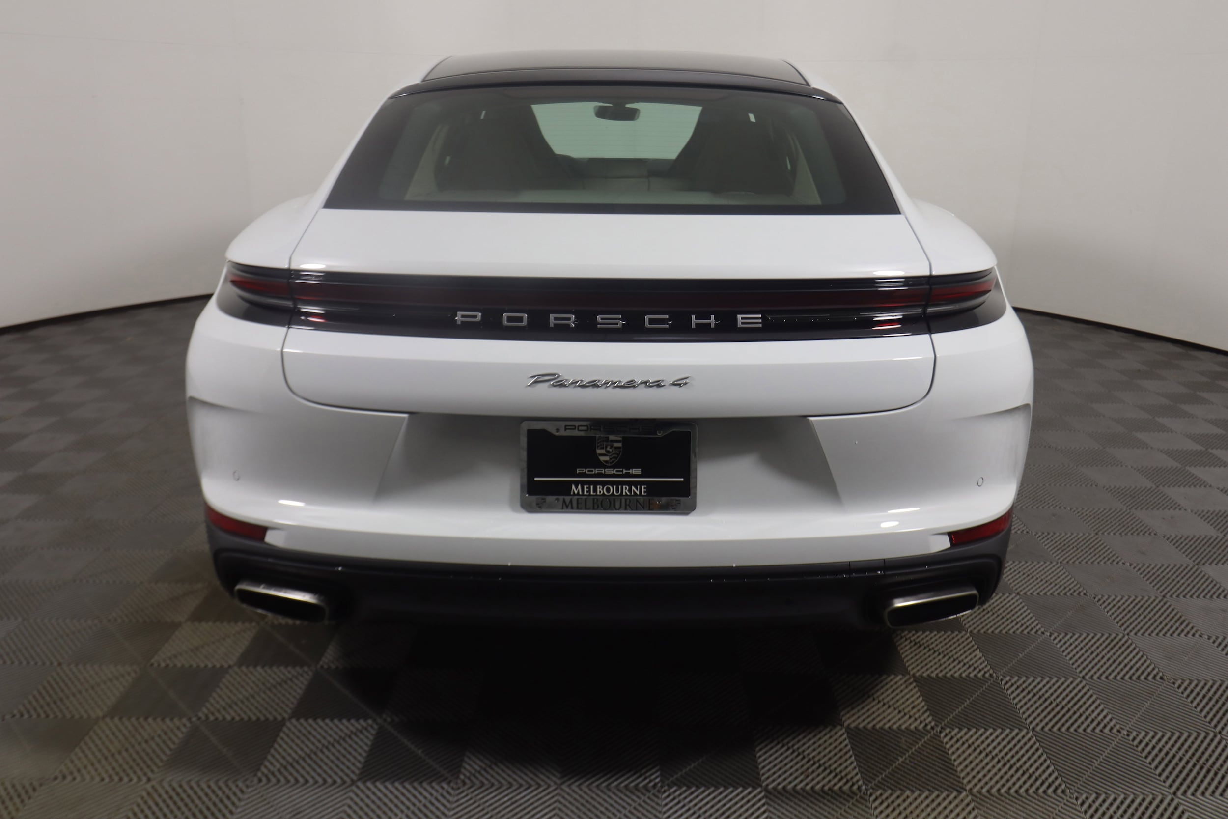 2026 Porsche Panamera Base - Photo 6
