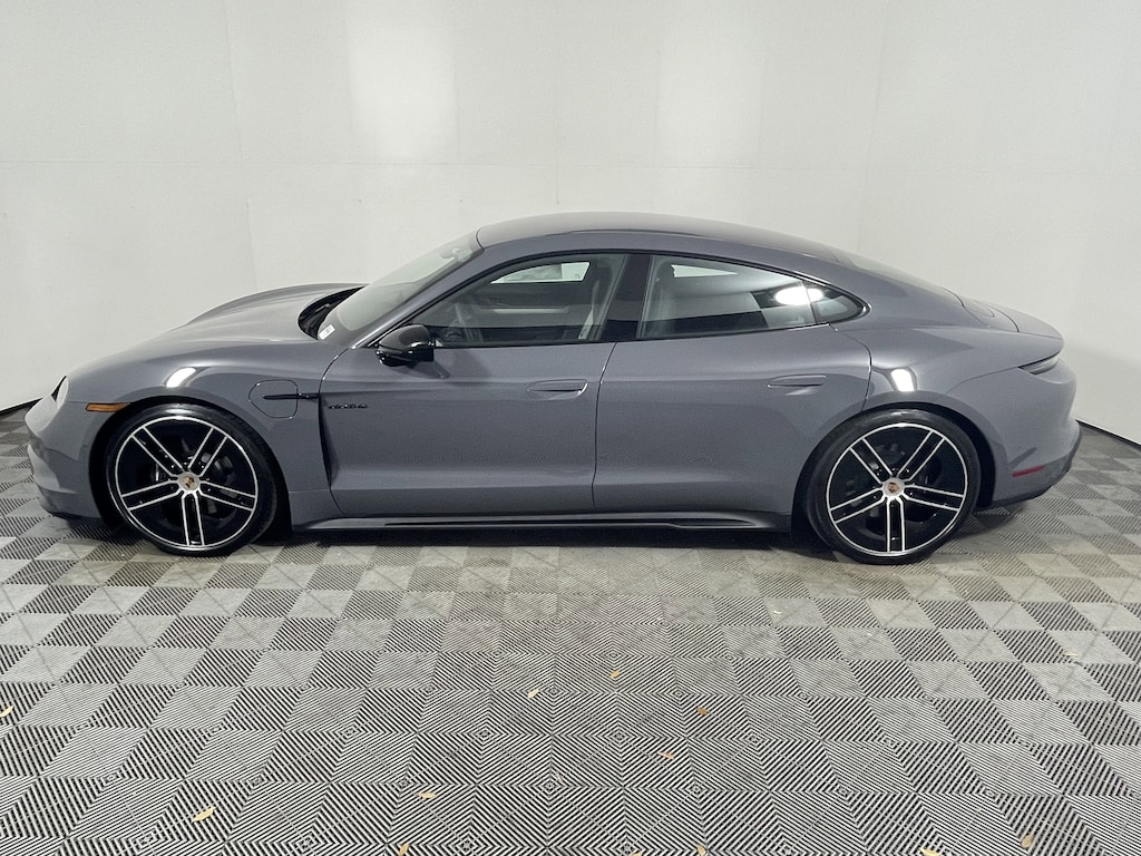 New 2026 Porsche Taycan Black Edition Black Edition Black Edition RWD