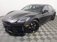 2026 Porsche Panamera E-Hybrid 4