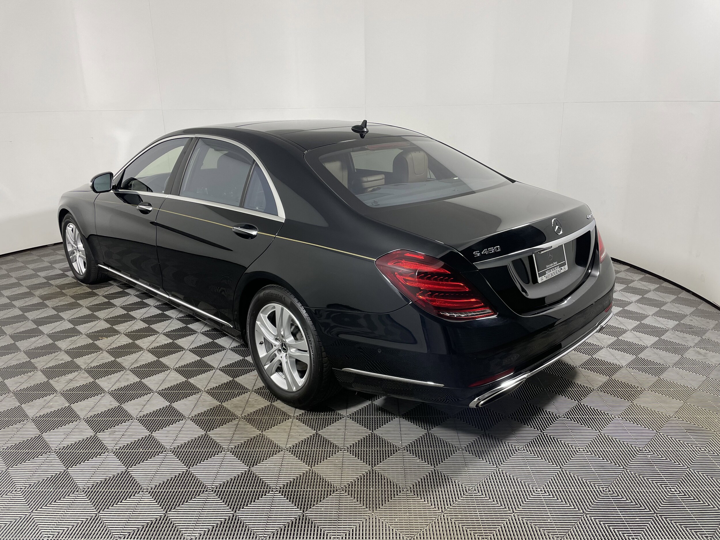 2018 Mercedes Benz S 450 4MATIC photo 2